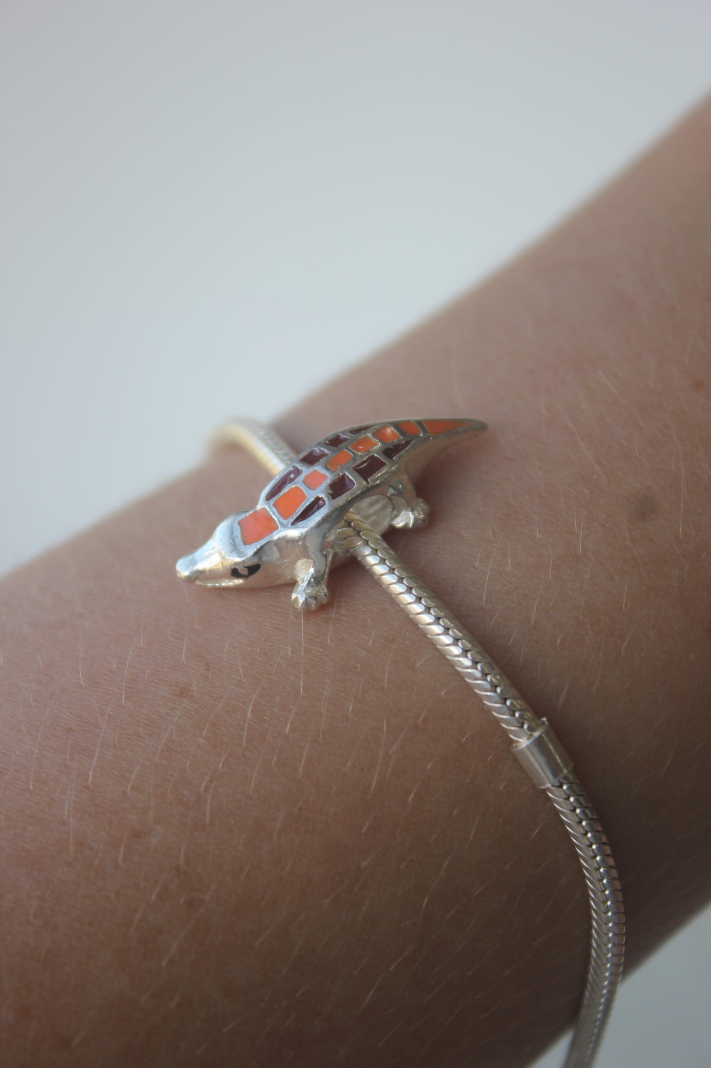 Berloque Crocodilo em Prata 925