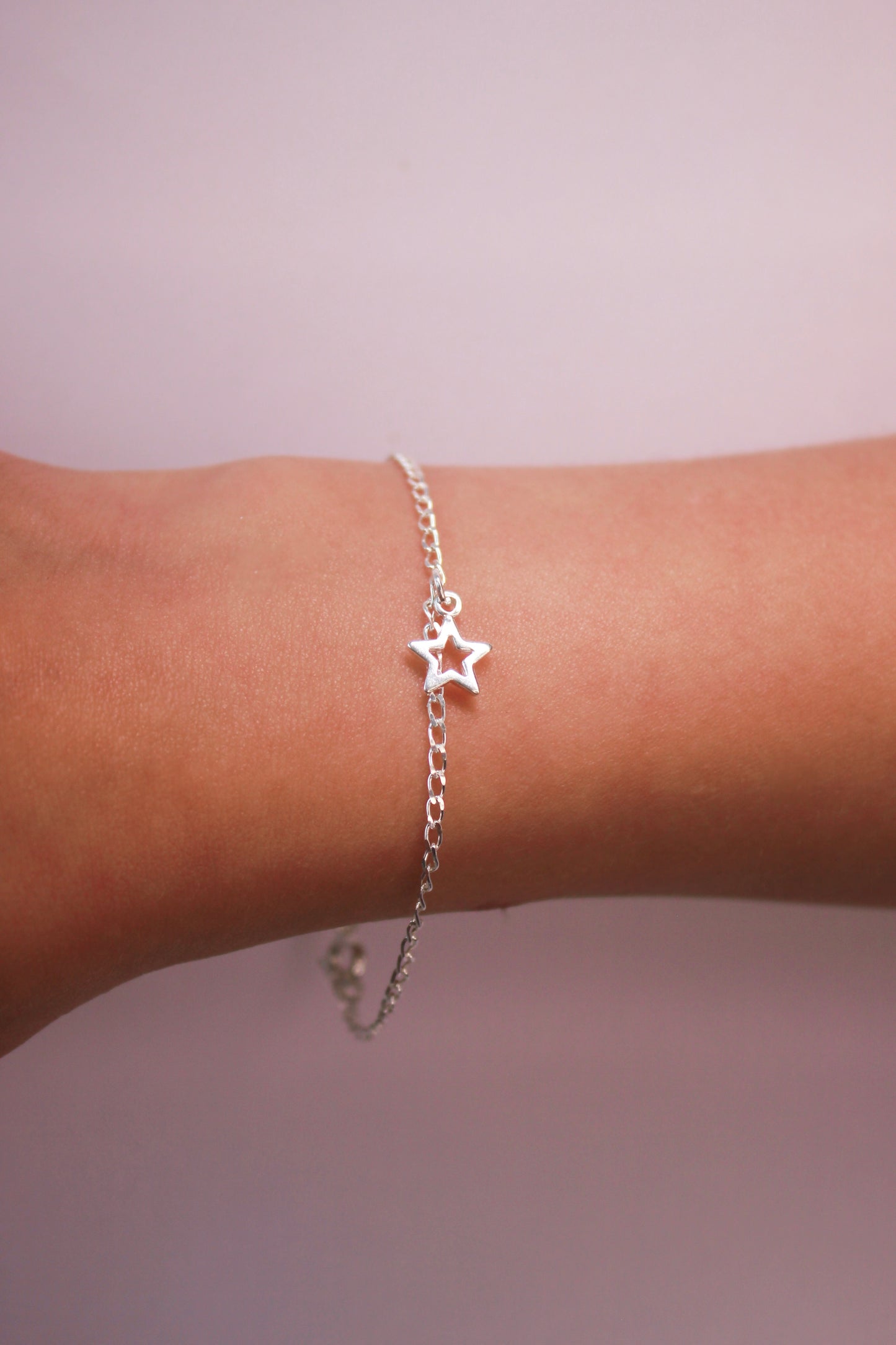 Pulseira Infantil Estrela Vazada em Prata 925