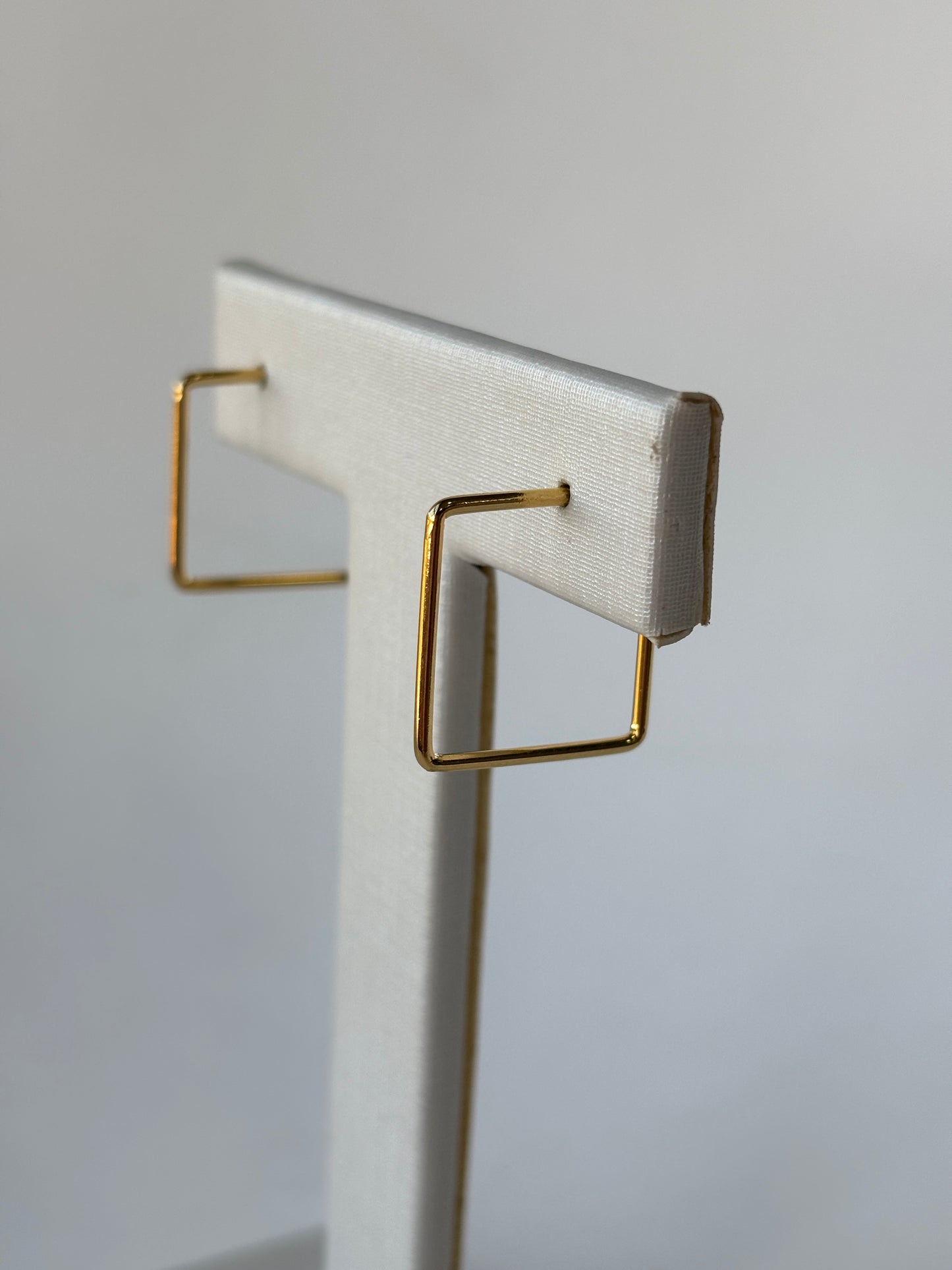 Argola Kate Quadrada Lisa