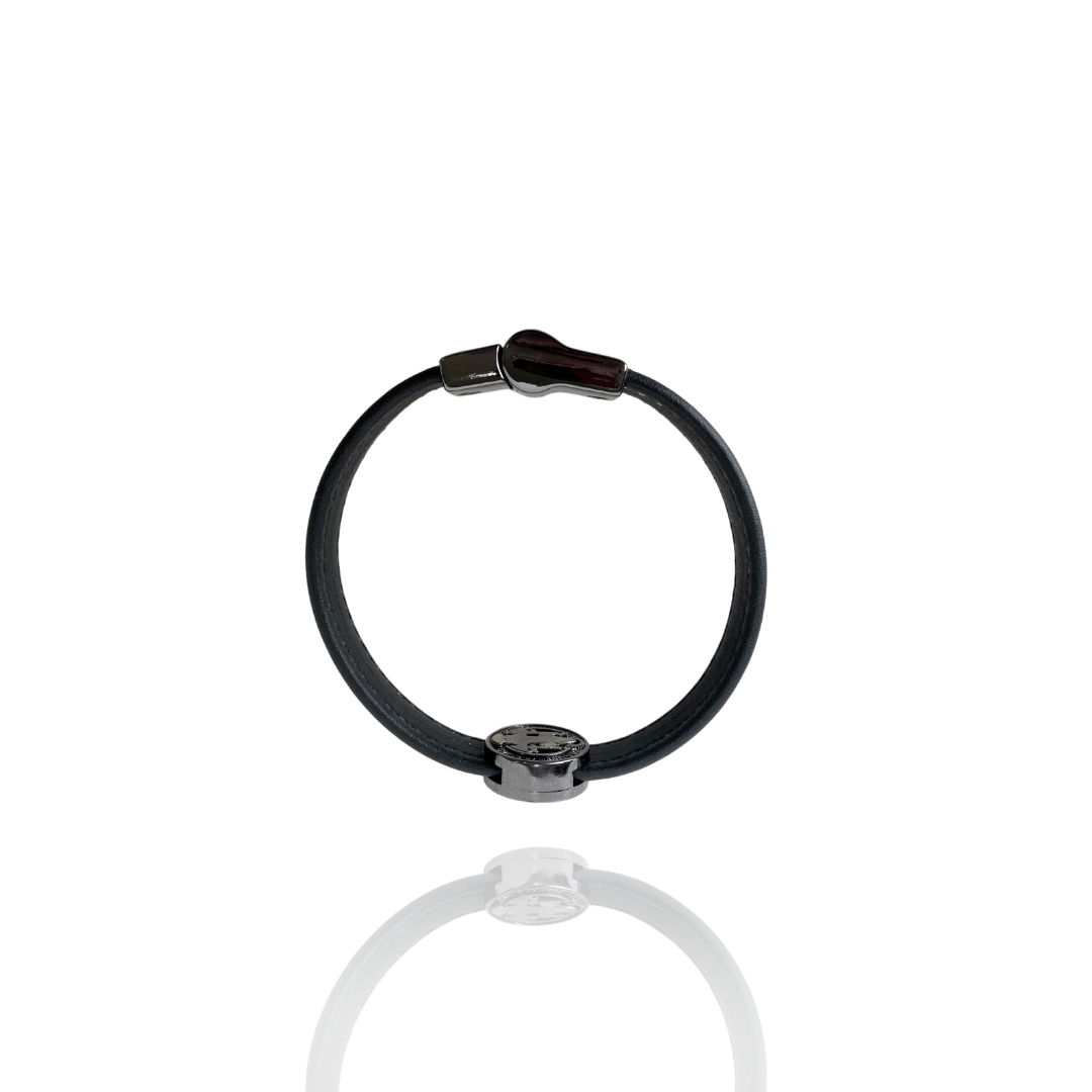 Pulseira de Courino com Medalha de São Jorge e Fecho Magnético