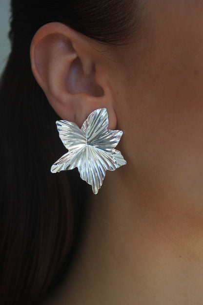 Brinco Flora