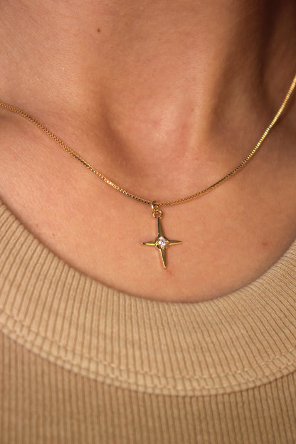 Gargantilha Croix Ponto de Luz