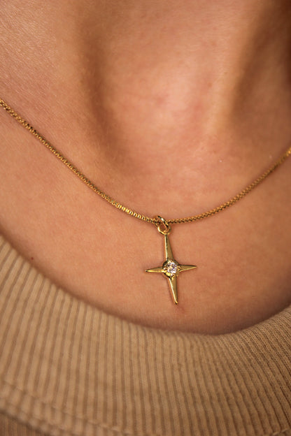 Gargantilha Croix Ponto de Luz